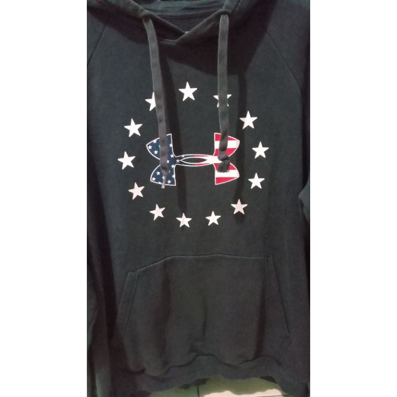 Hoodie under armour