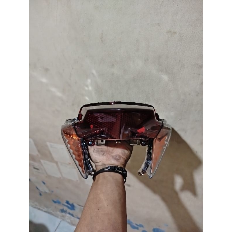 Lampu Stop Belakang Vario 125 Techno Lama Custom Hitam Oranye Komplit