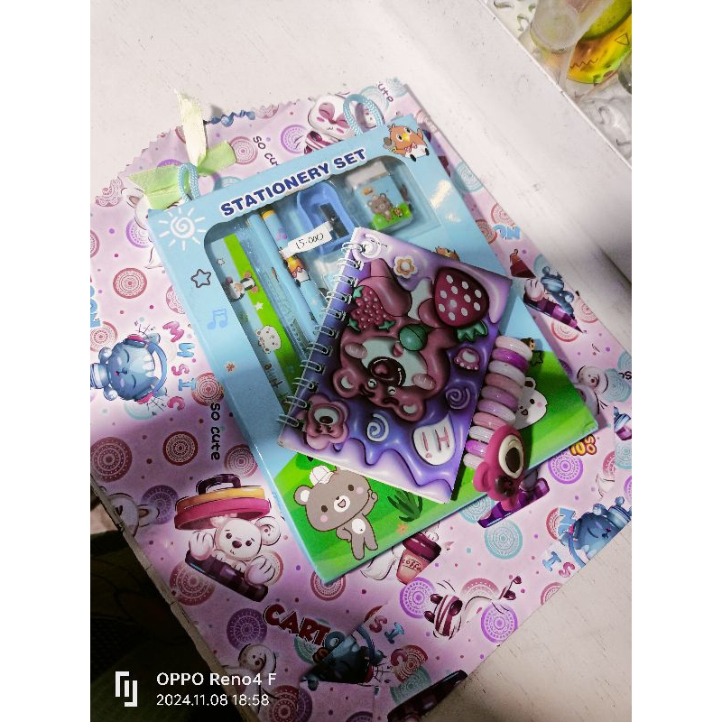 

kertas kado