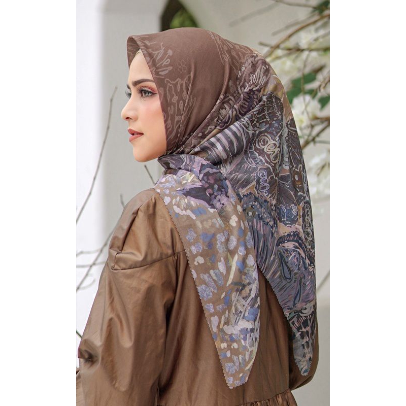 PL Farsha Rustic Brown Buttonscarves