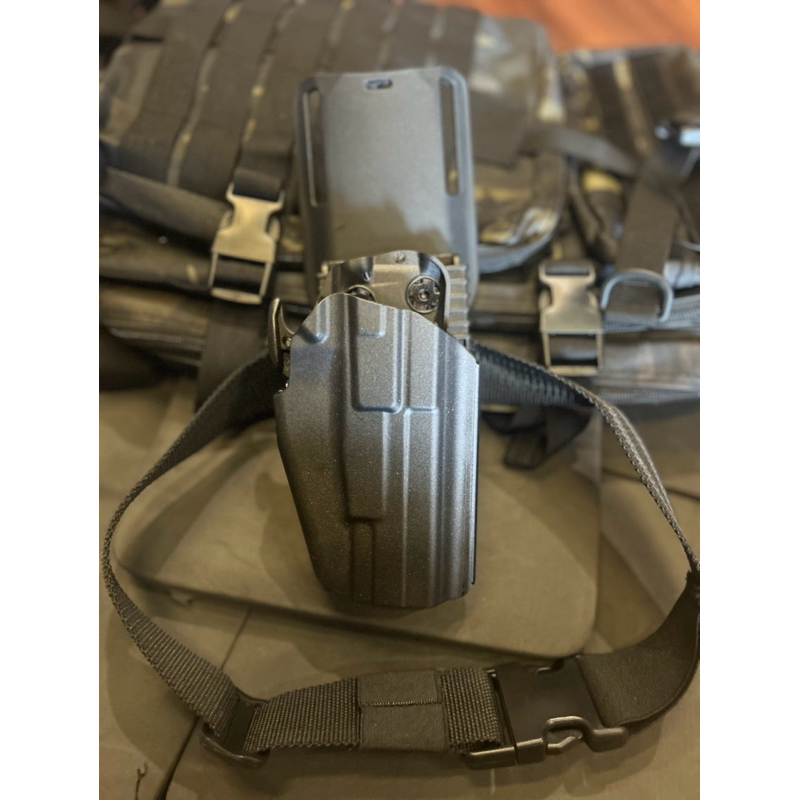 holster paha unifersal/holster paha common/holster pistol