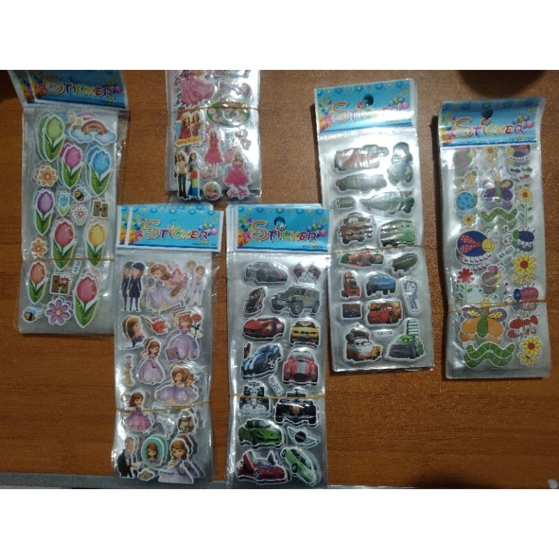 

mainan stiker timbul pendek isi 20 pcs
