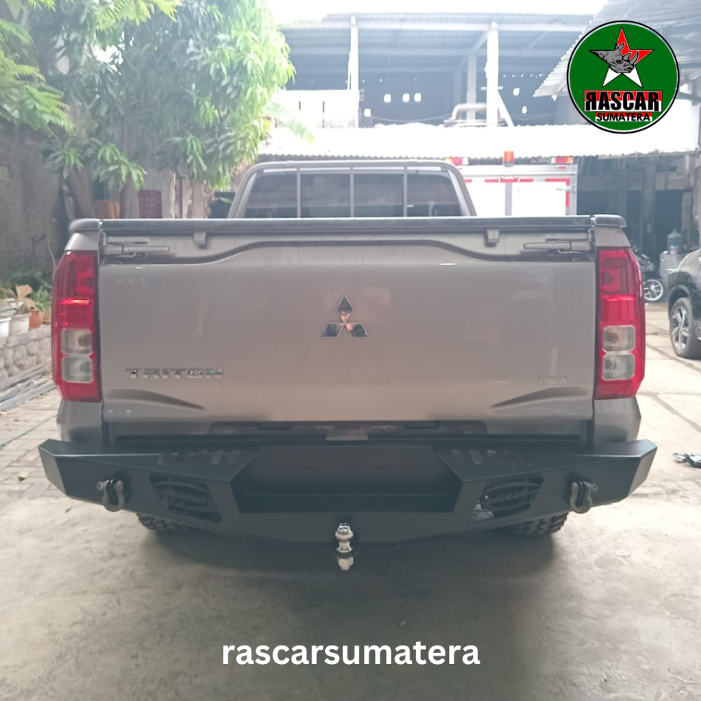 Bumper Belakang Option Triton