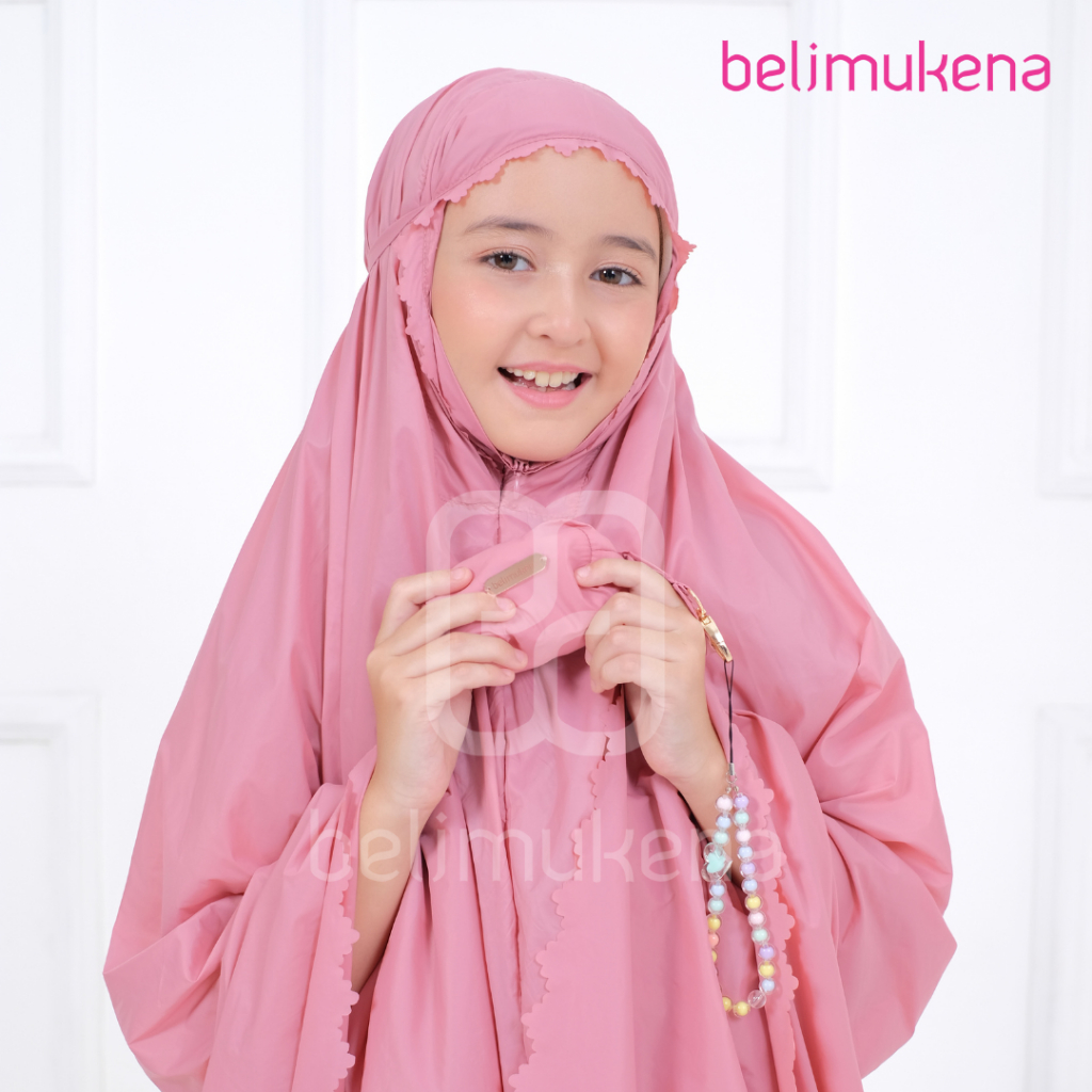 BELIMUKENA PREMIUM - Mukena Anak Tanggung Travel Mini Parasut Laser Cut Ibu Kost Tya Ariestya