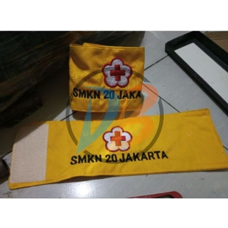 ban lengan PMR warna kuning