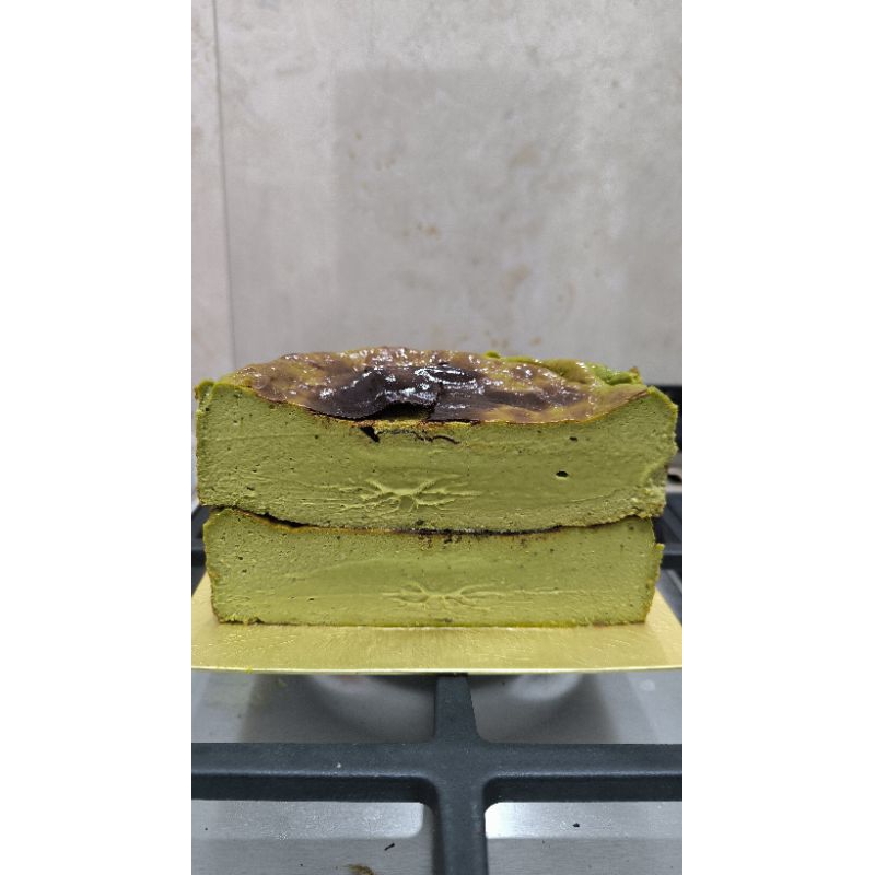 

Matcha Burnt Cheesecake