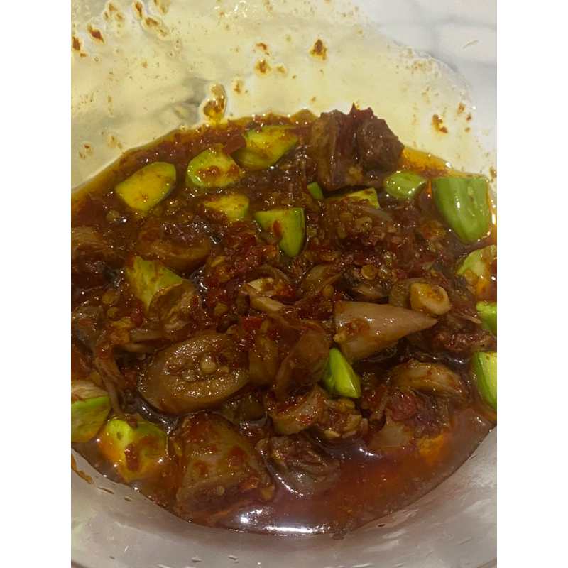 

sambal cumi Pete judess mantulita (order baru dimasakin)