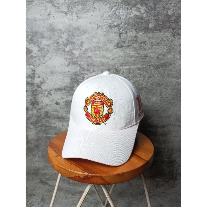 VTG EXCLUSIVE X CREST ©1997 MU LTD X ROONEY