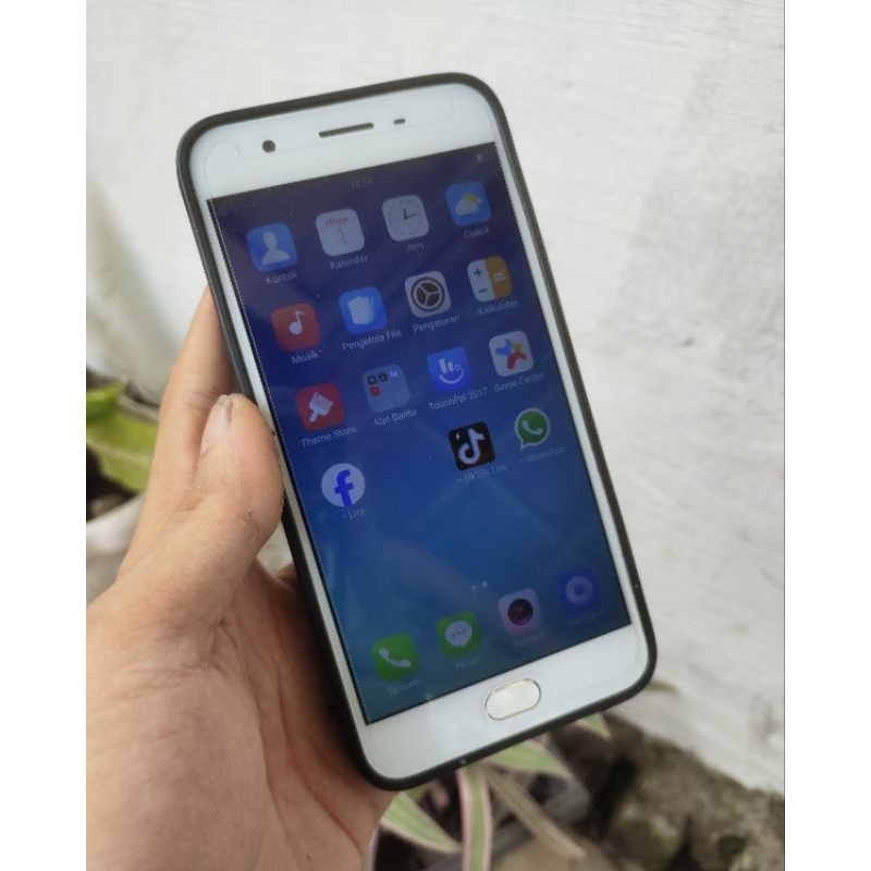 OPPO F1S SEKEN no minus normal tinggal pakai