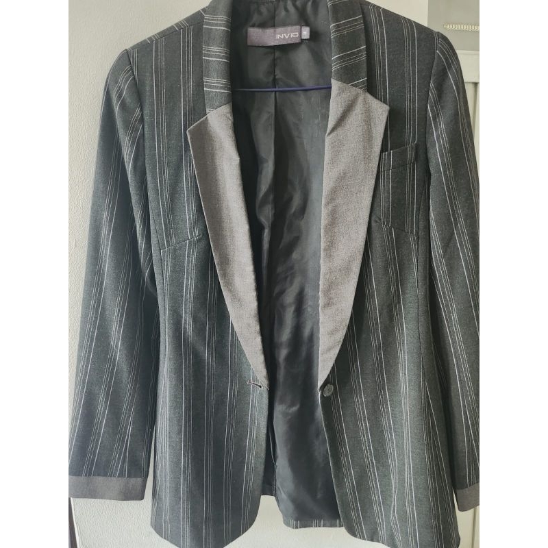 Preloved Blazer Invio