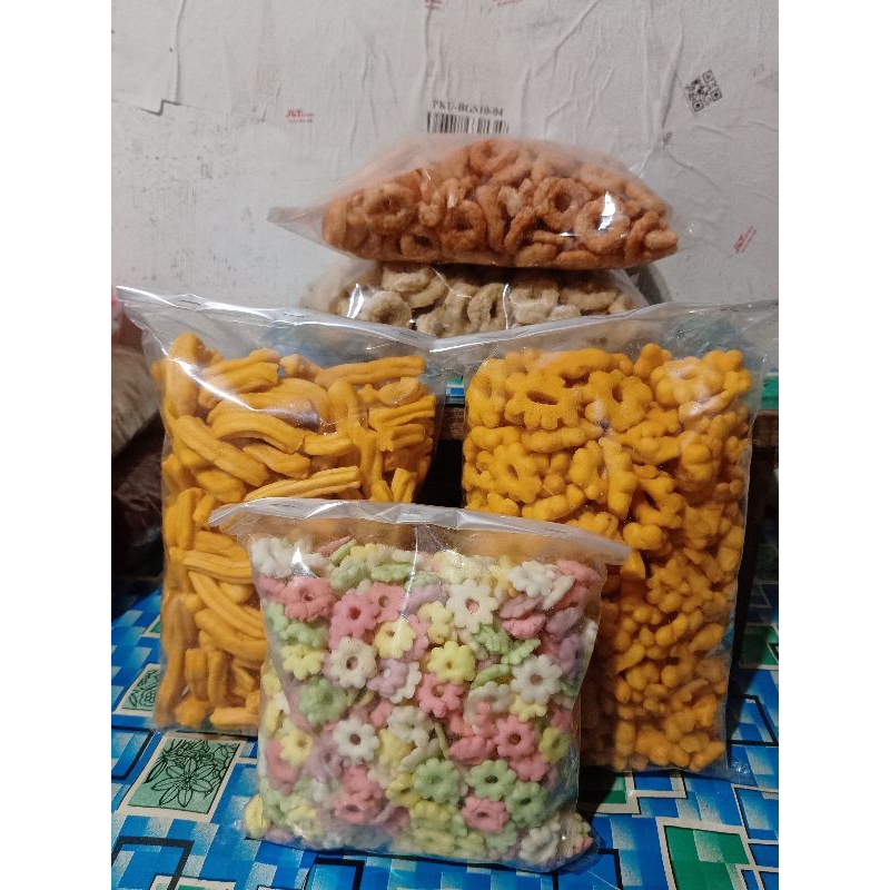 

( 250 Gram ) SNACK VIRGO SNACK SAKURA SNACK CIPIRAN SNACK RIRI LANTING KUNING