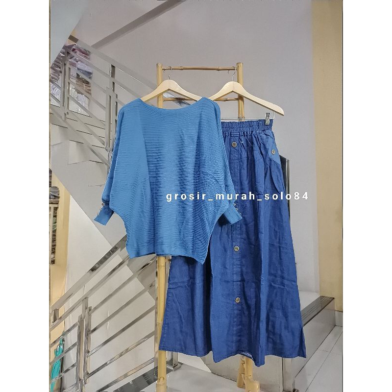 Setelan Wanita Jumbo Aganta Atasan Rajut Batwing + Rok Jeans Mayung Variasi Kancing Terbaru