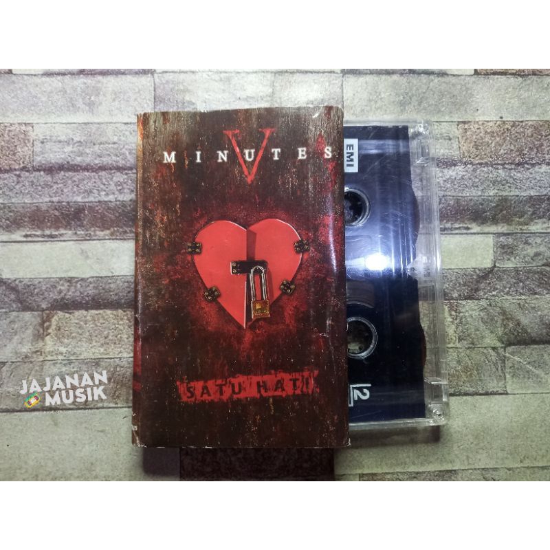 Kaset Five Minutes (Satu Hati)