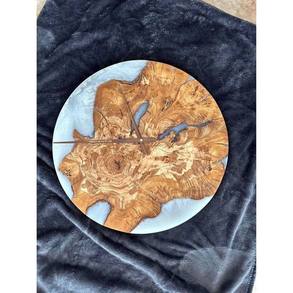 Jam dinding terbaru jam dinding resin jam dinding akrilik jam dinding minimalis jam dinding terbaru 