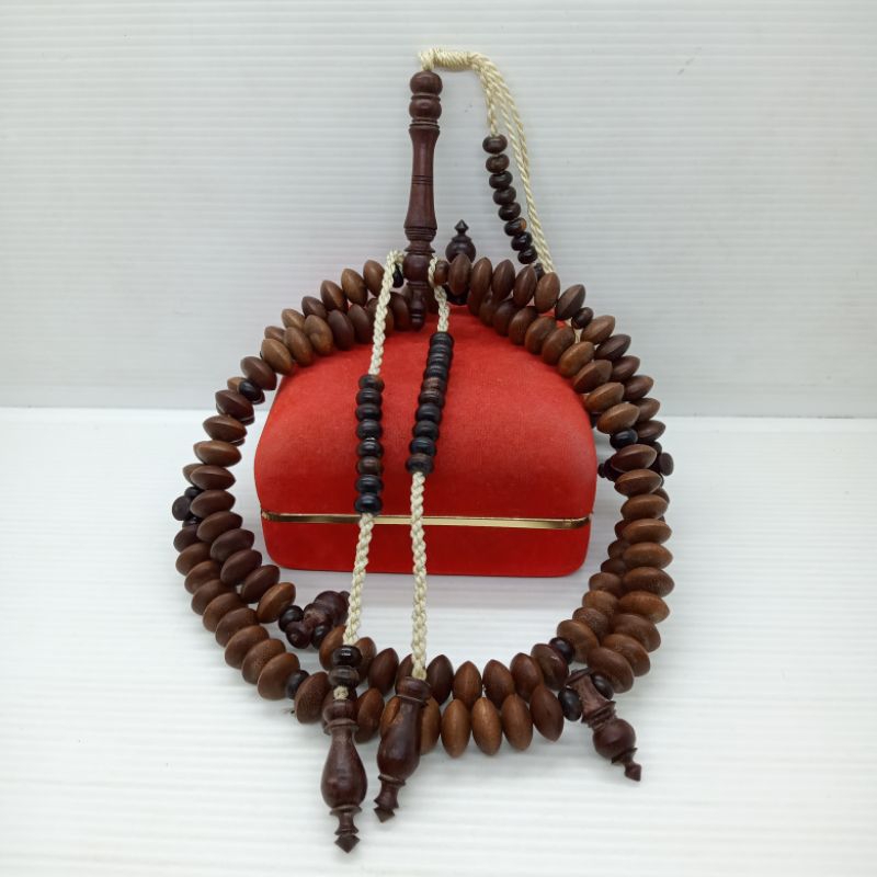 tasbih tijani kayu kelor emas asli A484