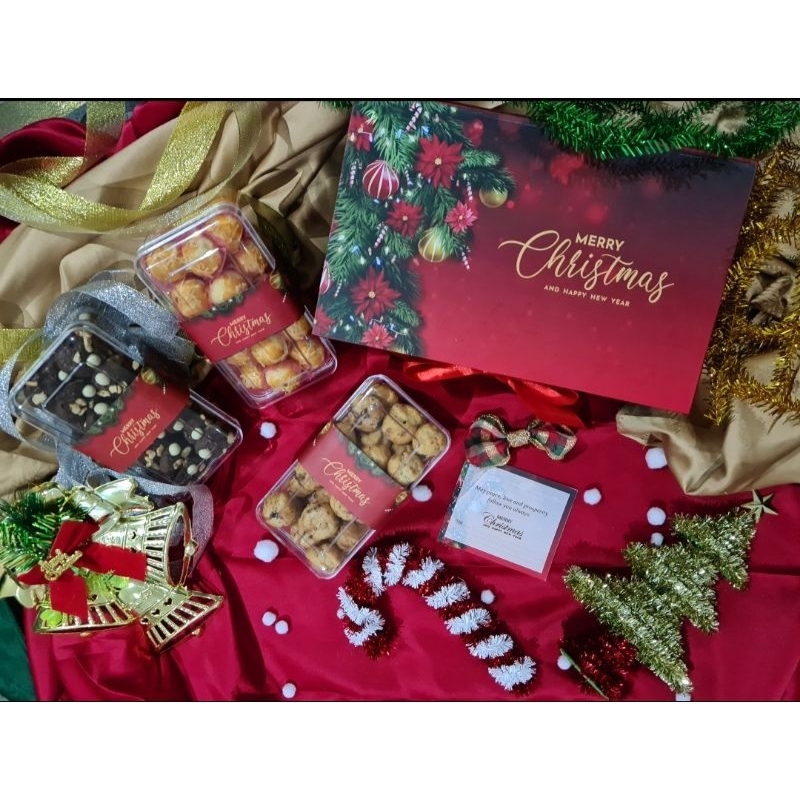 

Christmas Hampers