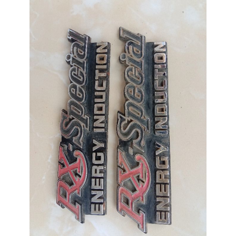 emblem logo bok aki Yamaha RX spesial emblem kempol aki Yamaha RX spesial