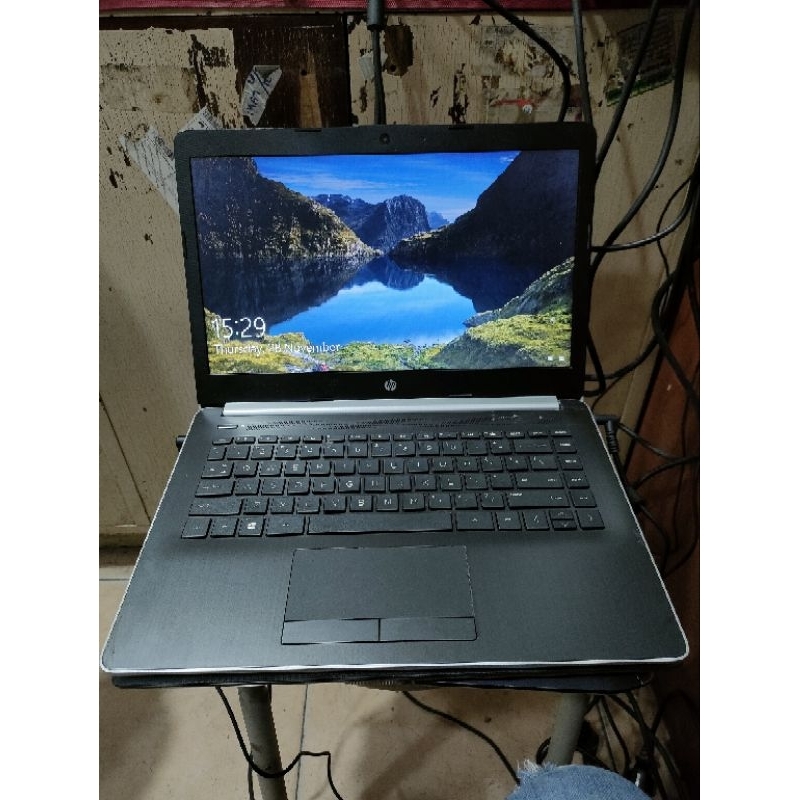 Laptop Hp 14s AMD a4-9125 Ram 4Gb Ssd 120Gb