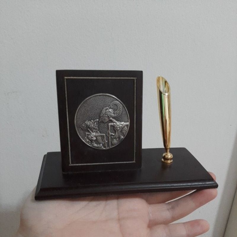 NEW TEMPAT PENA KAYU