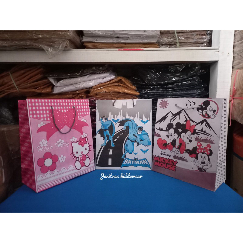 

Paper Bag Snack Karakter (20*10*25)