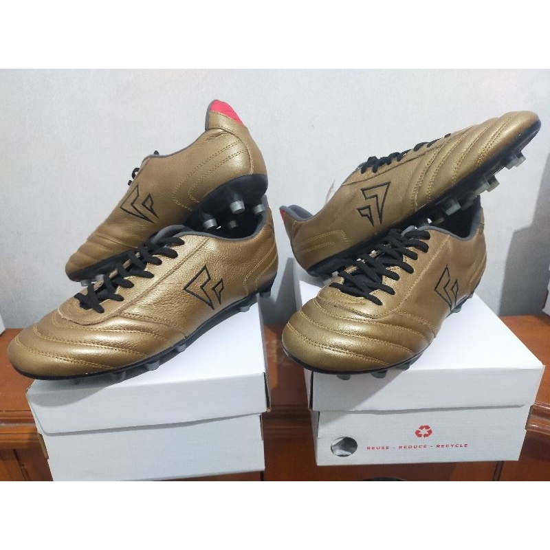 SEPATU BOLA SEVSPO MAESTRO LEATHER ORIGINAL