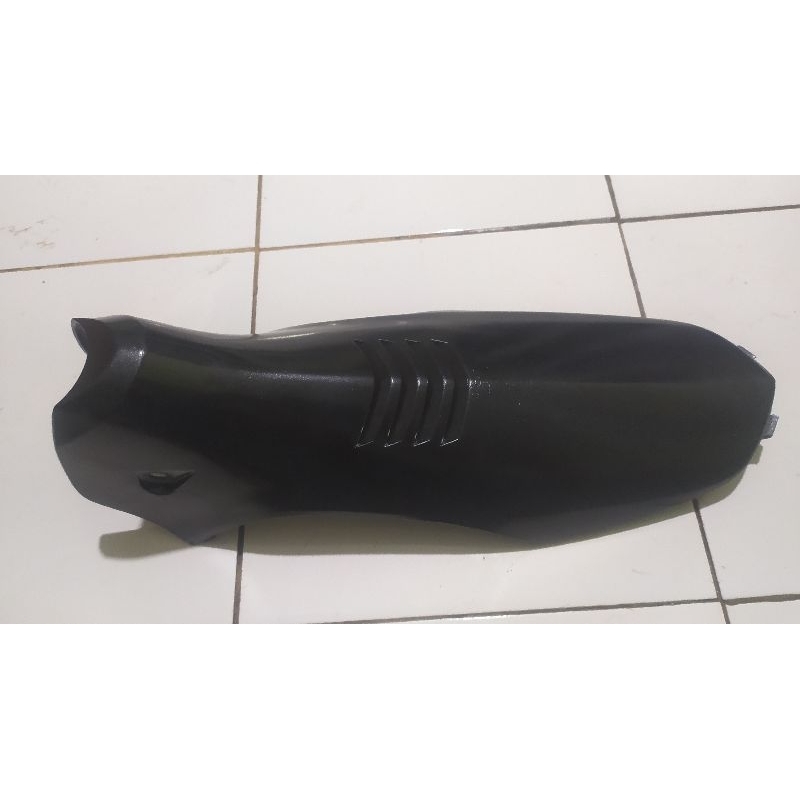 COVER TENGAH BODY LEG CENTER SATRIA Fu ORIGINAL