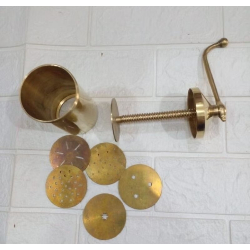 Cetakan kue akar kelapa kuningan asli made in India KHUSUS BATAM