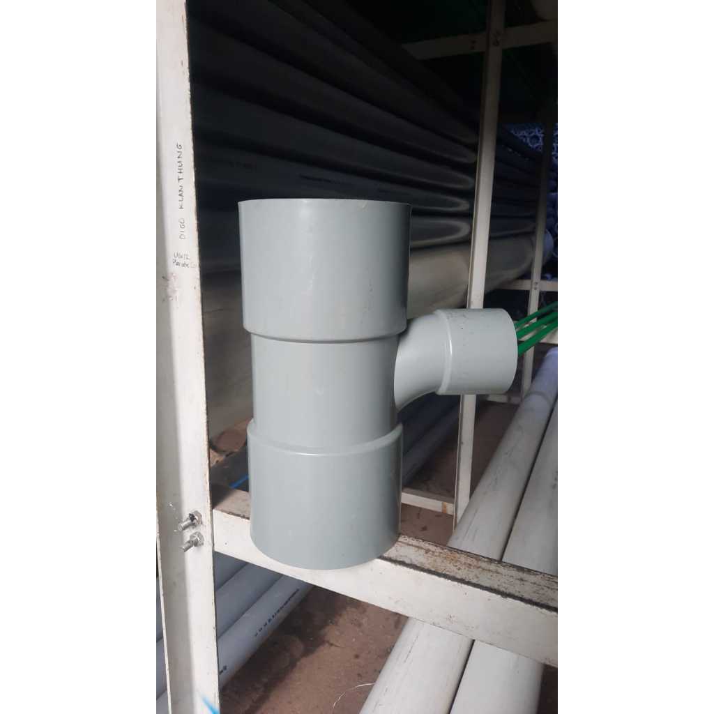 Tee Way PVC 6" x 3" CM AW / Tee Way PVC 6" x 3" AW / Tee Way 6" x 3" PVC AW / Large Radius Tee PVC 6