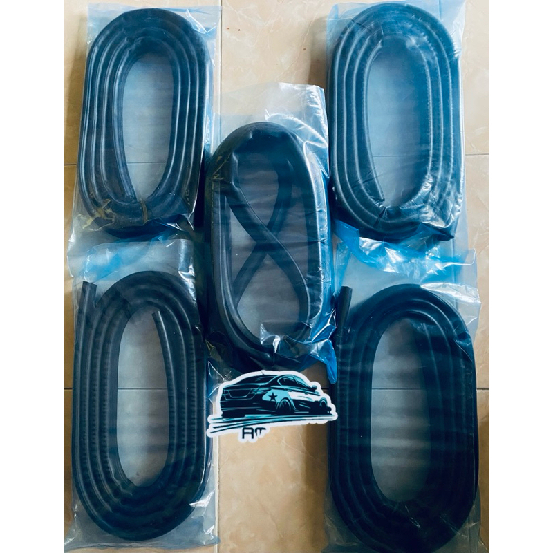 KARET BALON PEREDAM PINTU HONDA MOBILIO ORIGINAL