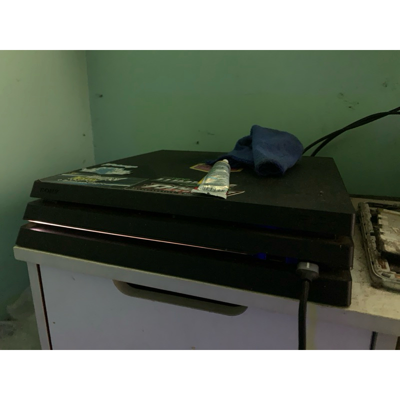 Ps4 pro seri 71 1tb full game 1 stik om