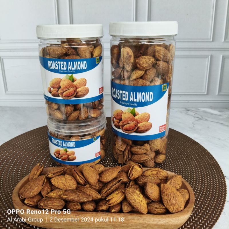 

Kacang Almond kulit Rasa Susu Kemasan Toples.