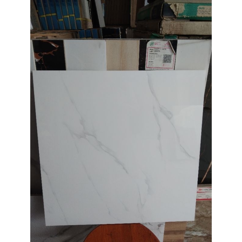 granit 60x60 Ara white carara