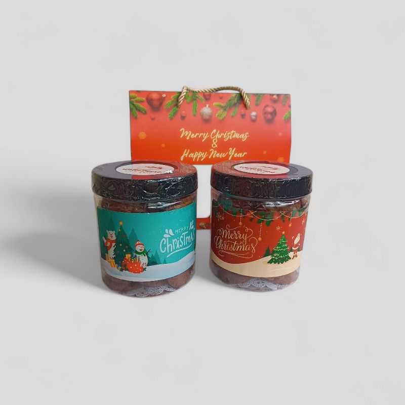 

Kado Natal Medium - Paket Manis dalam Kemasan Eksklusif