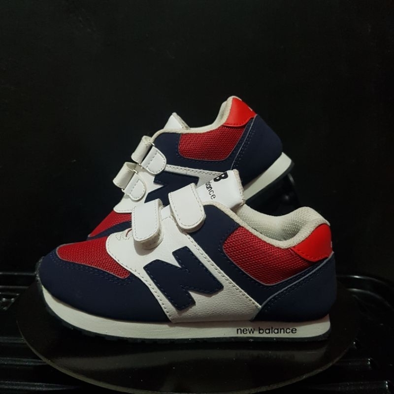 SEPATU Second Anak Kids New Balance ( NB )..Size 32 (22).
