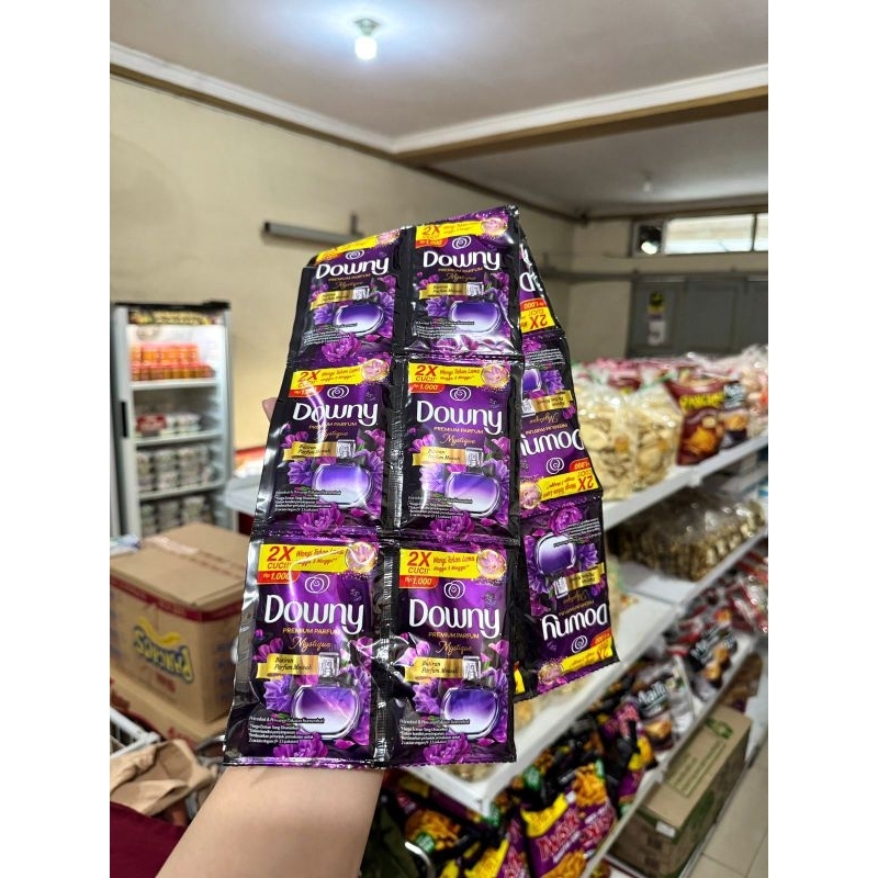 Downy Saset 18ml Renceng isi 12 pcs Saset Eceran 1000 - Downy Serenceng isi 12 Saset  KARTONAN / ISI