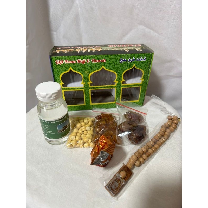 

Xmaster oleh oleh haji dan umroh Paket Kotak Lengkap 50pcs (air zam zam 80ml full)