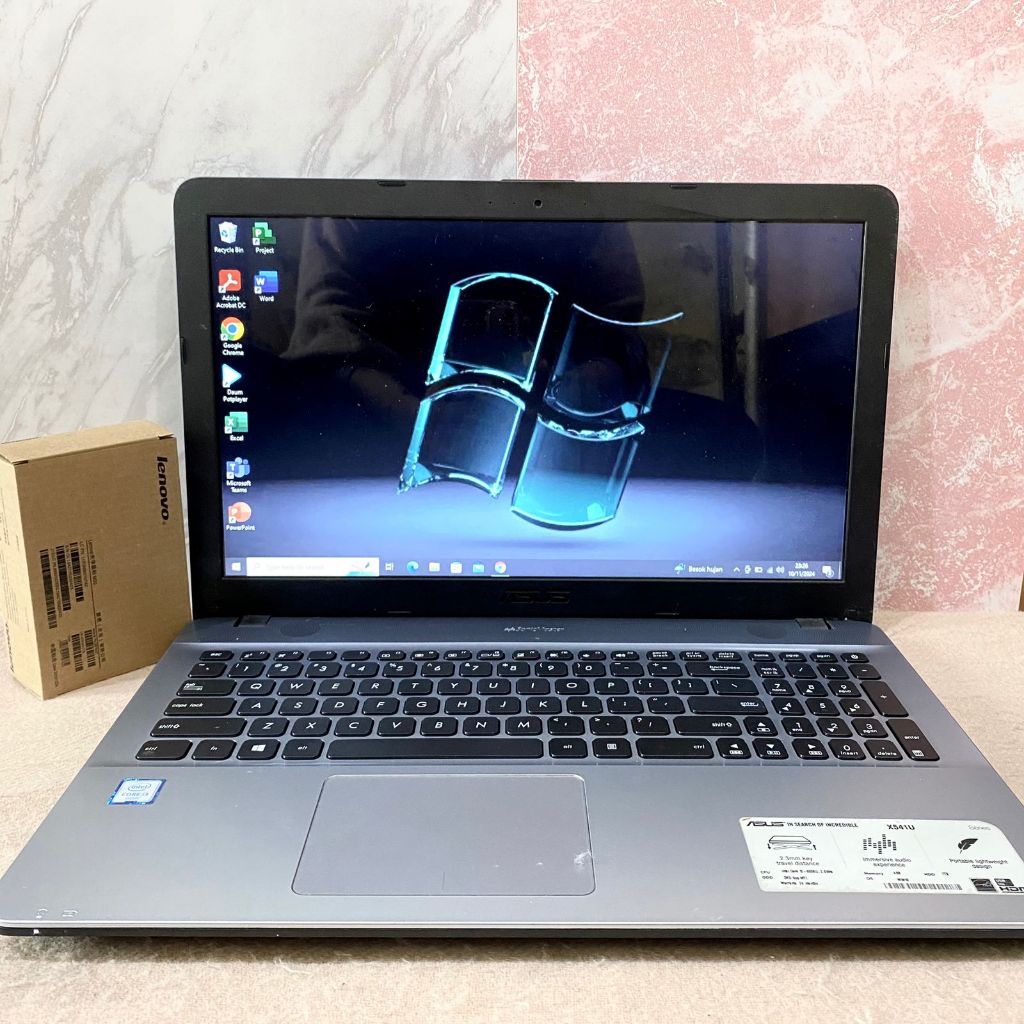 Laptop second Asus X441U Core i3-7020U Ram 8Gb Ssd 256Gb