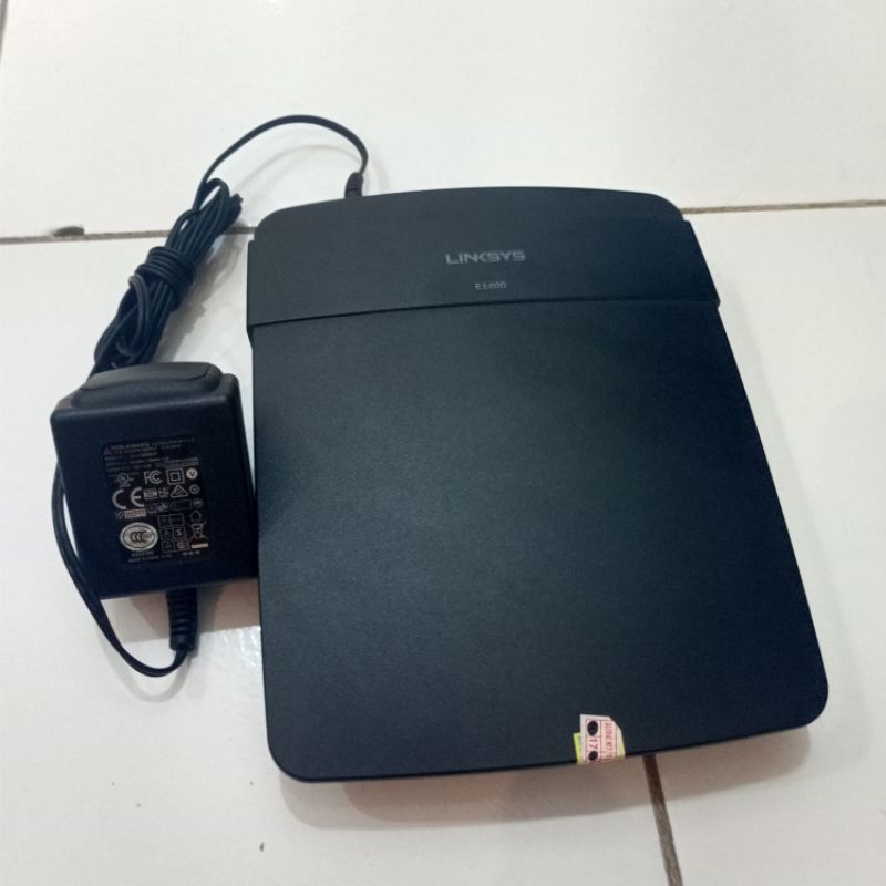 Router cisco Linksys e1200