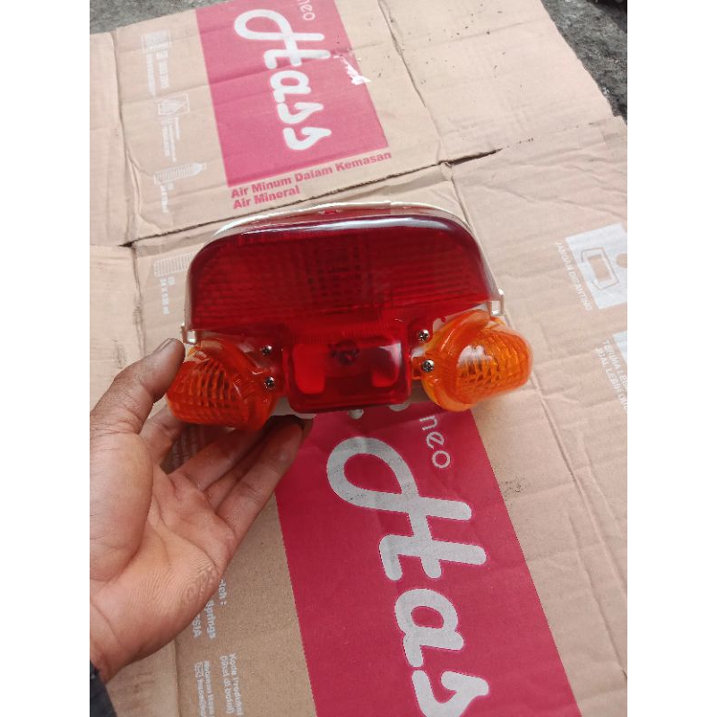 lampu stop honda tena