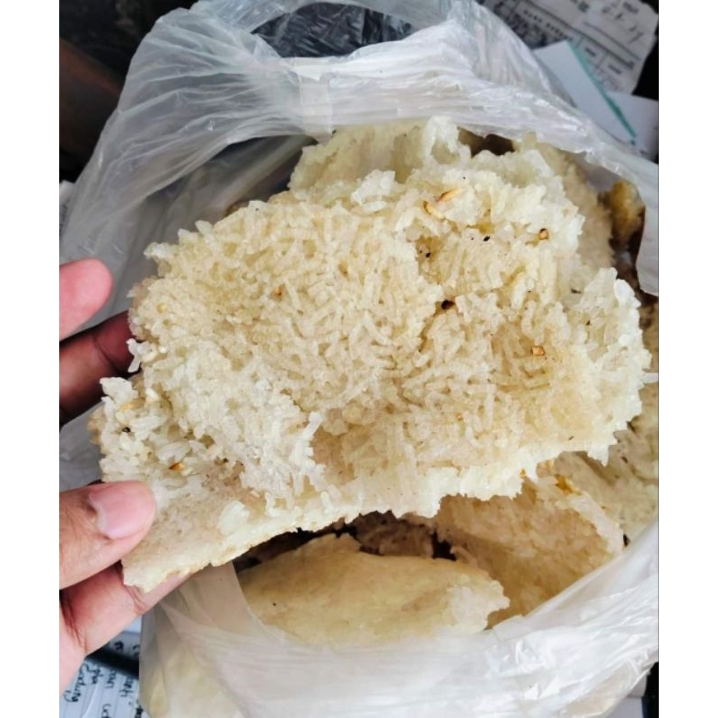 

intip nasi/nasi kering /nasi aking /kerak nasi /intip ndeso