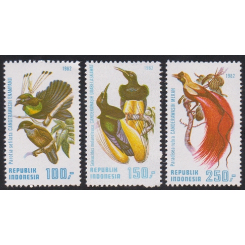 

A 11229 SET LENGKAP PRANGKO INDONESIA TEMA SATWA BURUNG CEN DRA WAA SIH TAHUN 1982 KONDISI MNH MINT NEVER HINGED
