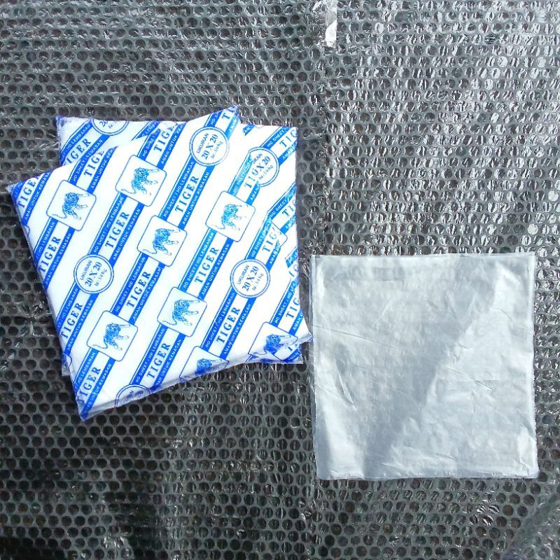 Plastik Anti Panas Alas Box Tiger 20x20 ( Pak ) [ Original ]