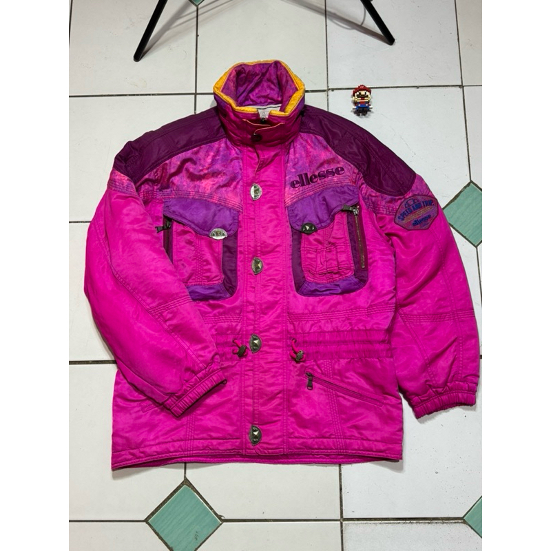 Vintage racing Ellesse