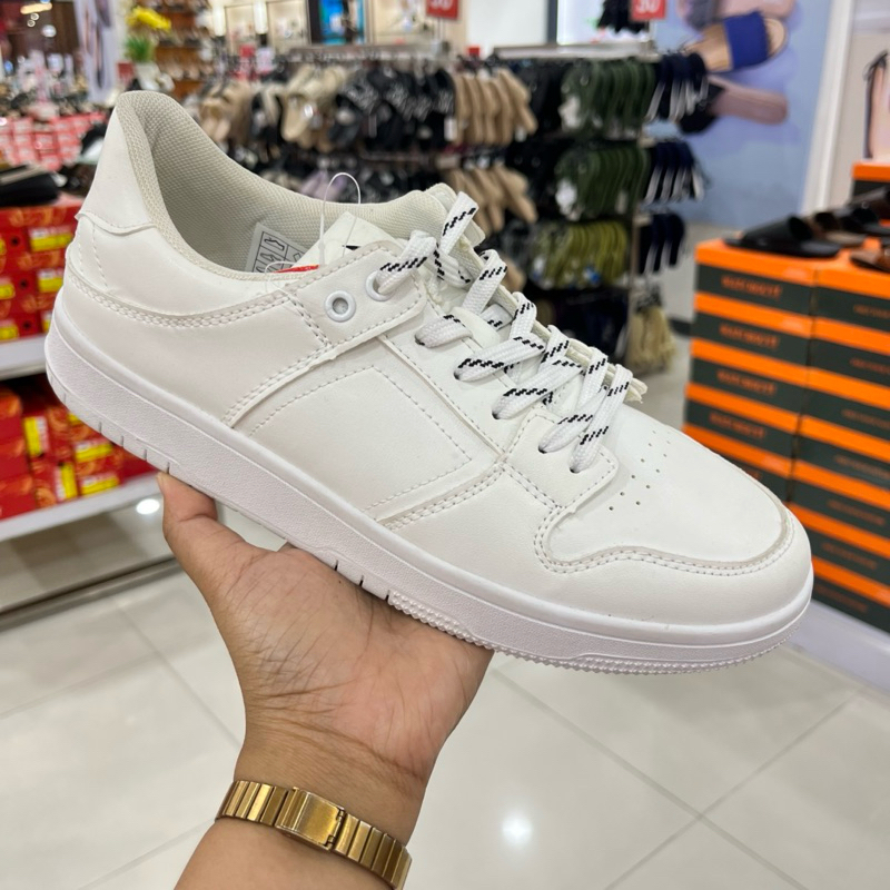 Sepatu Sneakers Pria Putih by Jackson | Sepatu Casual Pria Jackson