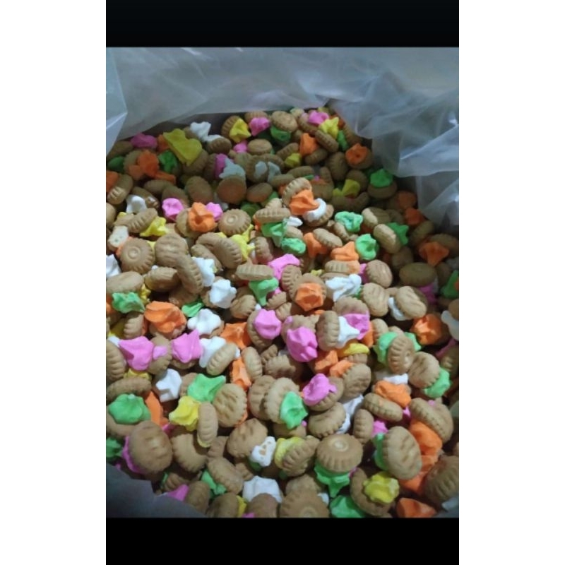 

Camilan Lebaran Roti Ceplik warna warni enak, lembut dan Fresh
