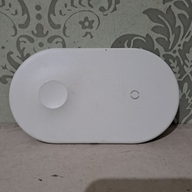 wireless charger pad baseus preloved