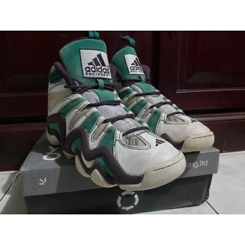 Adidas Crazy 8 Equipment