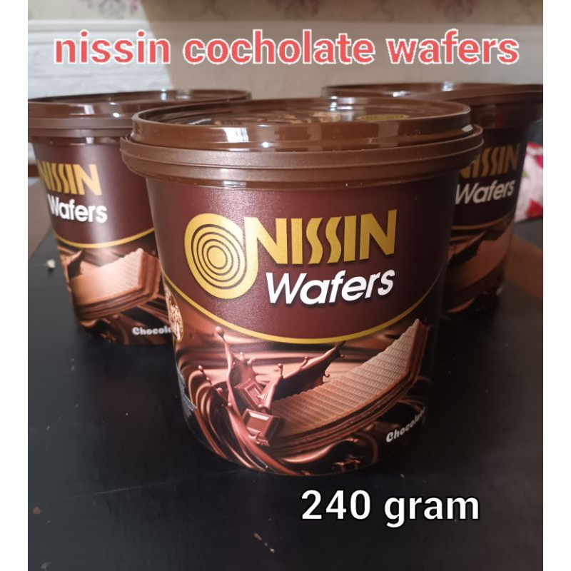 

NISSIN wafer chocolate 240 Gram kaleng