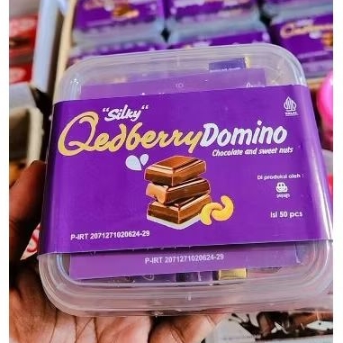 

COKLAT VIRAL CEDBURRY DOMINO SUPERQUEEN
