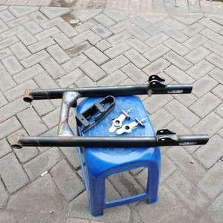 ARM W175 PNP TIGER BAHAN FULL BESI/SWING ARM W175 PNP TIGER MODEL POLOS MENTAH BIASA SET KARET + STE